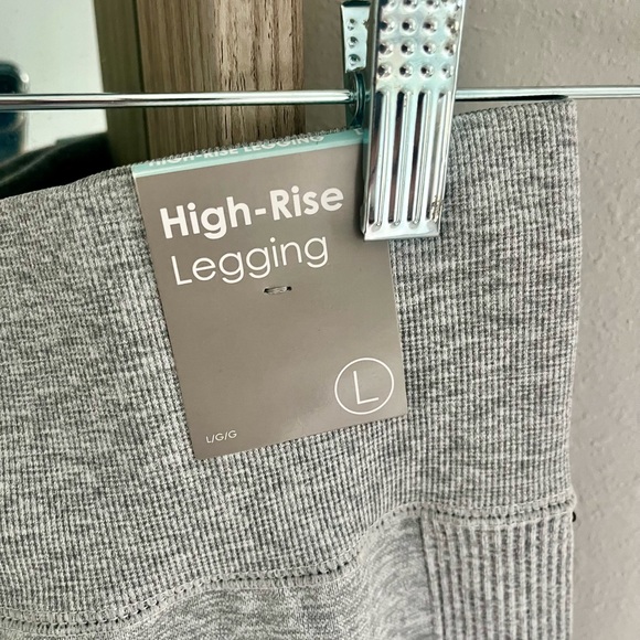 NWT Active Seamless High Rise Leggings - Picture 4 of 4